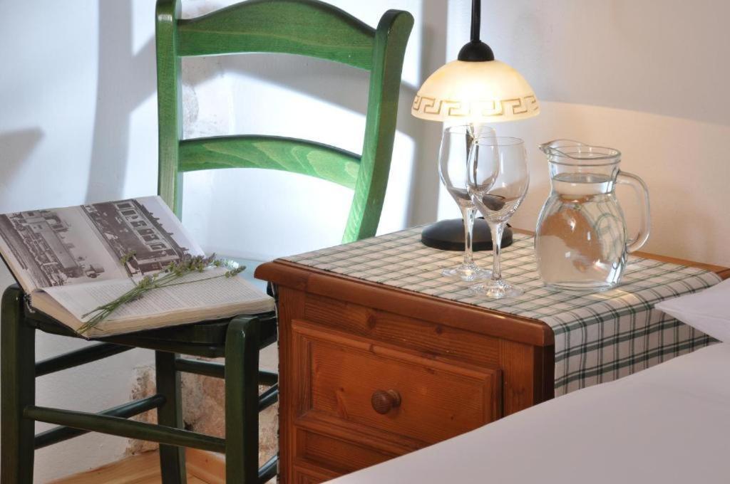 Casa Romantica La Parenzana Buje Bagian luar foto