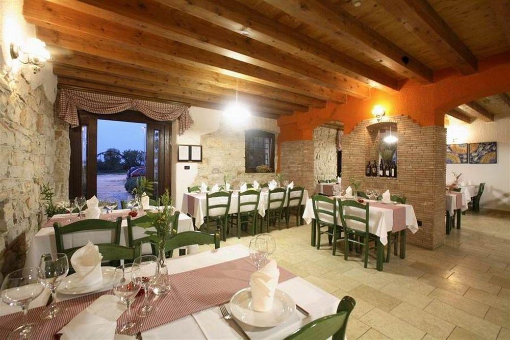 Casa Romantica La Parenzana Buje Bagian luar foto